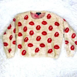 Sweater with lip print